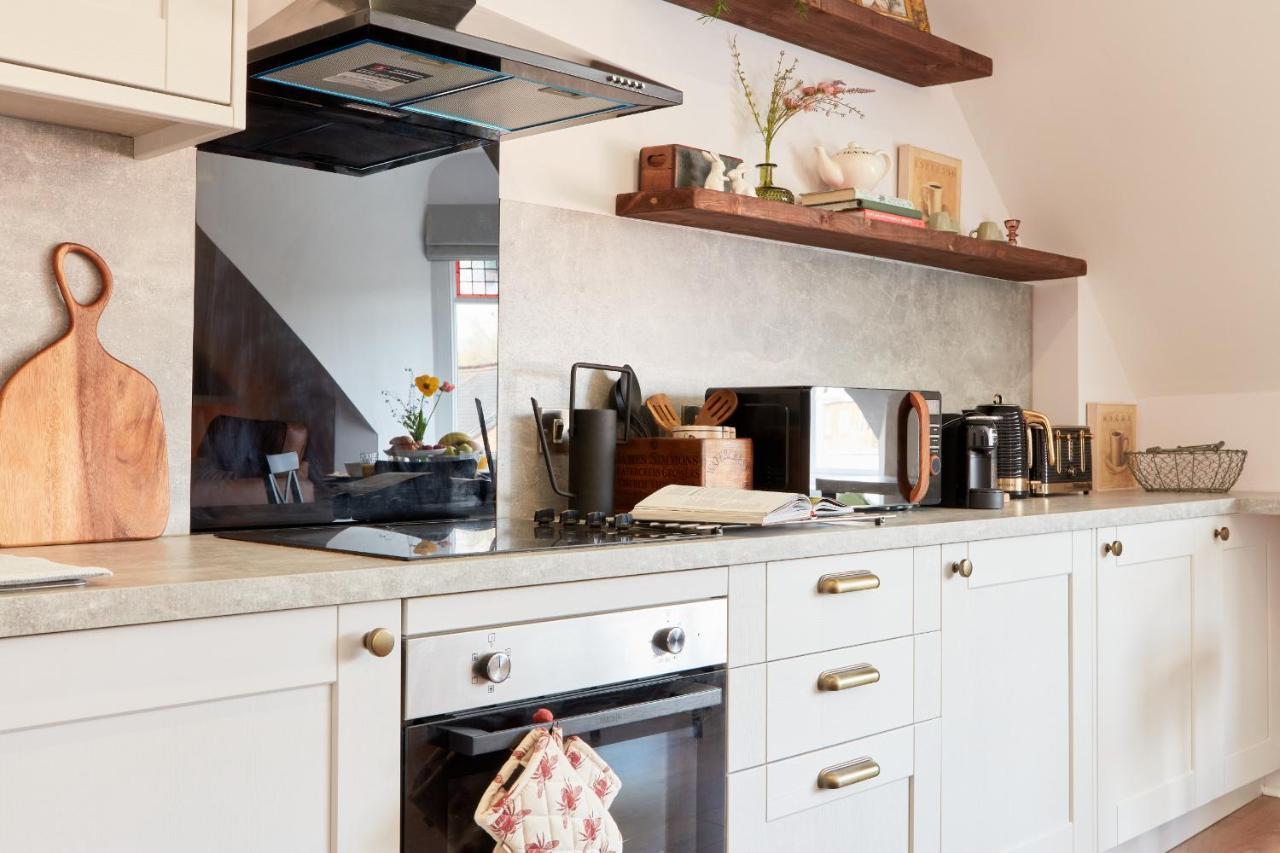 Finest Retreats - Olde Englishe Apt 4 Matlock  Bagian luar foto
