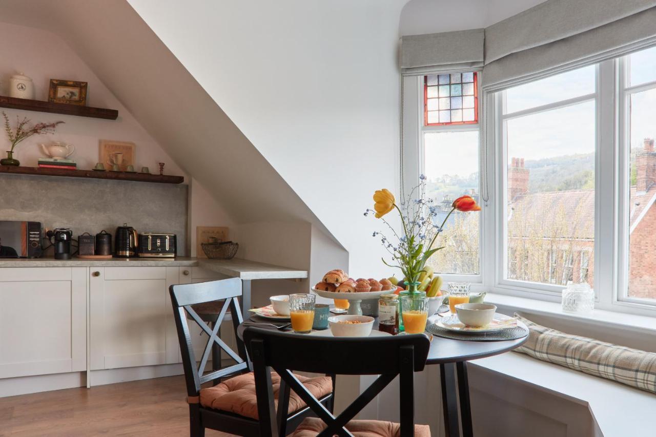 Finest Retreats - Olde Englishe Apt 4 Matlock  Bagian luar foto
